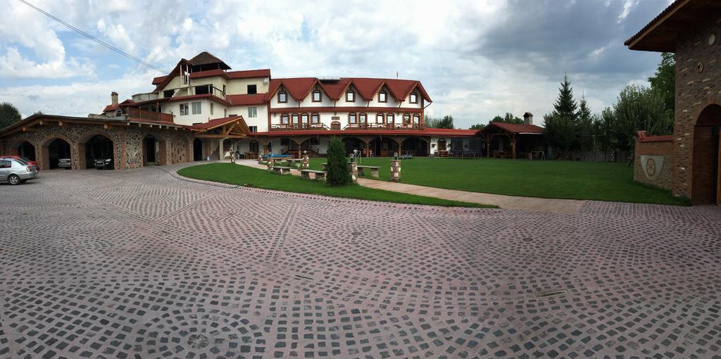 Pensiunea la Nise Sîmbăta de Sus Extérieur photo